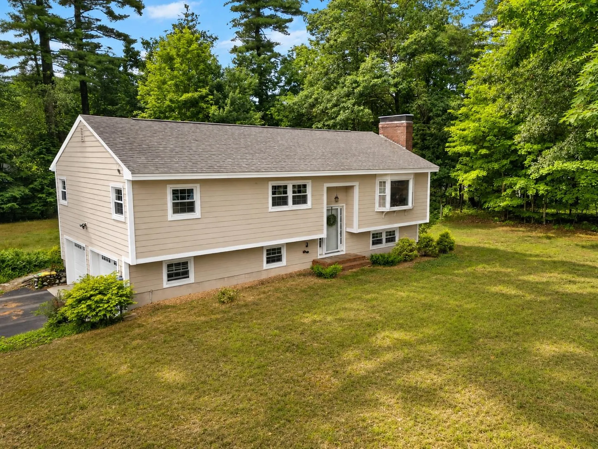 4 Rock Pond Road Windham NH 03087