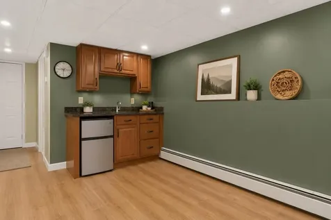 4 Rock Pond Road Windham NH 03087