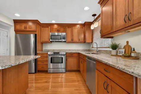 4 Rock Pond Road Windham NH 03087