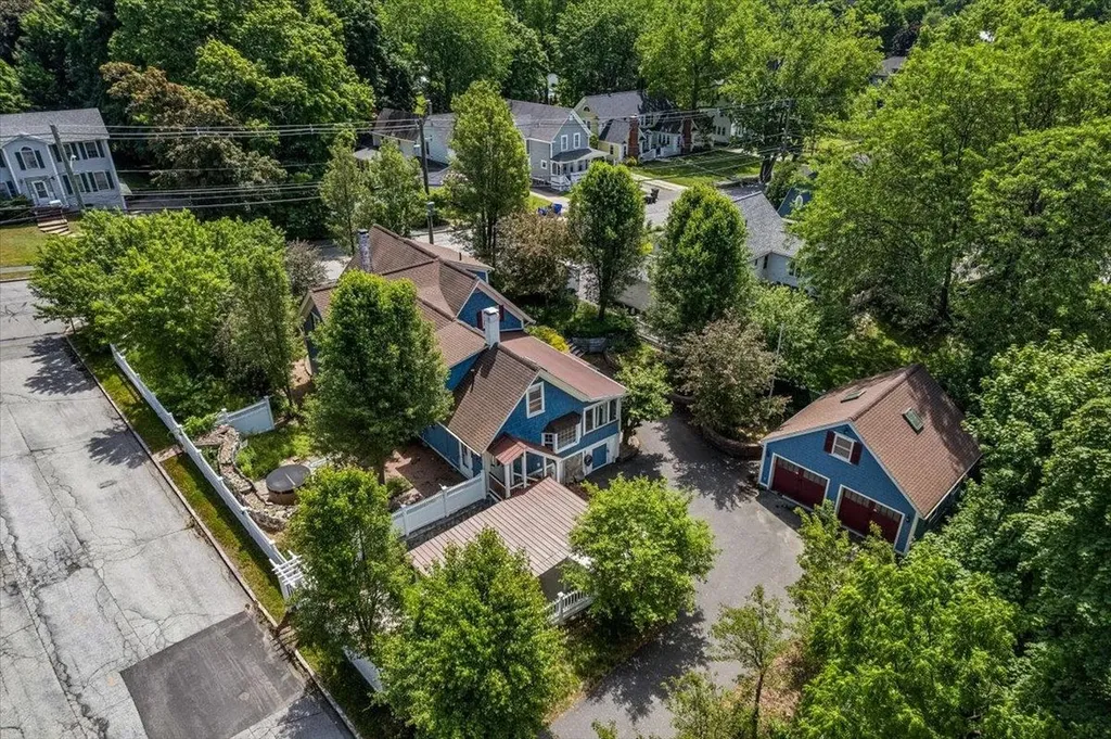 564 River Road Manchester NH 03104