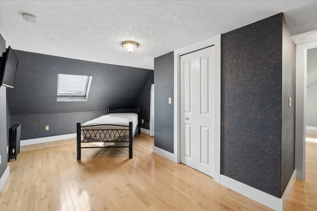 564 River Road Manchester NH 03104