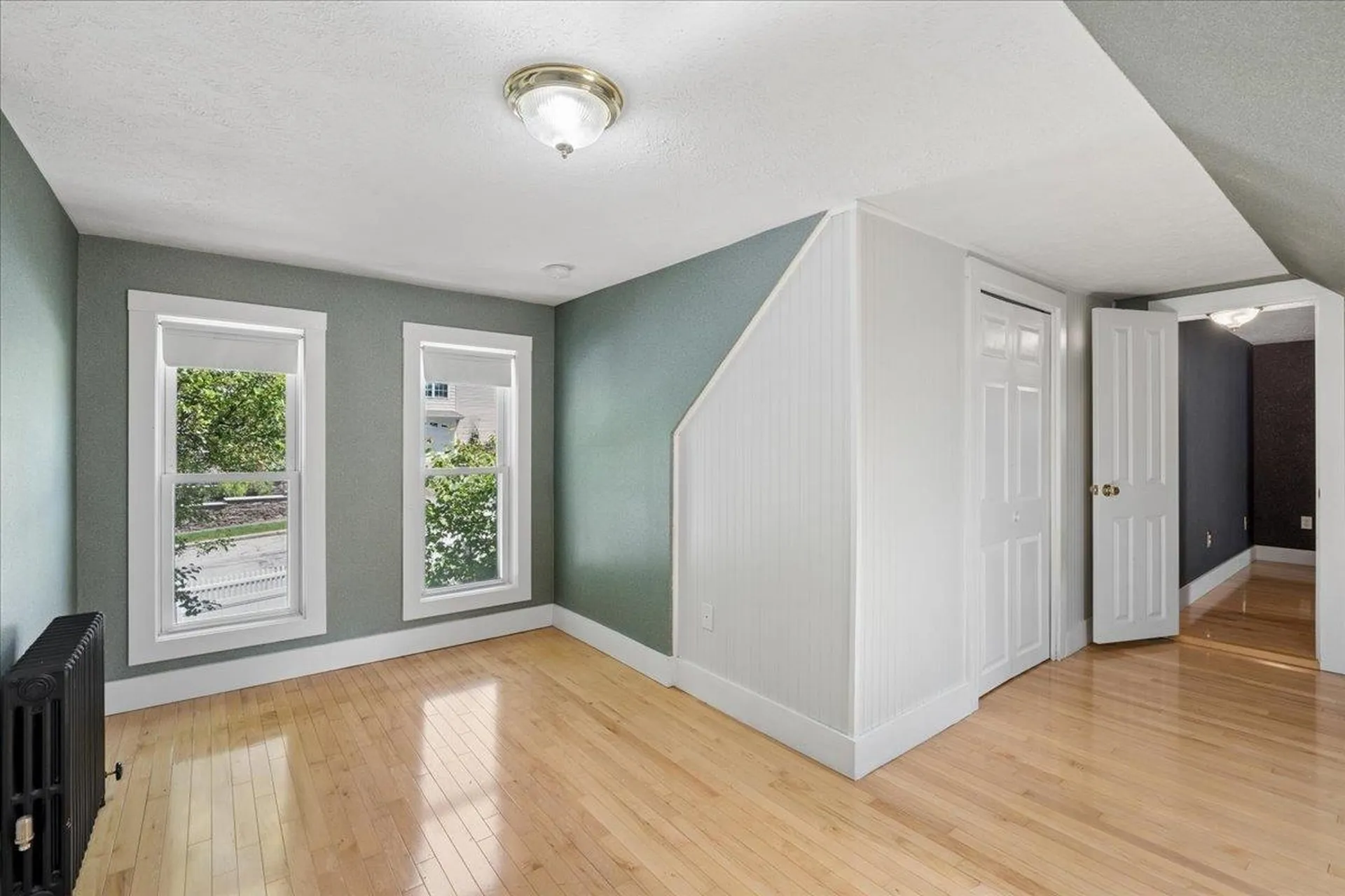 564 River Road Manchester NH 03104