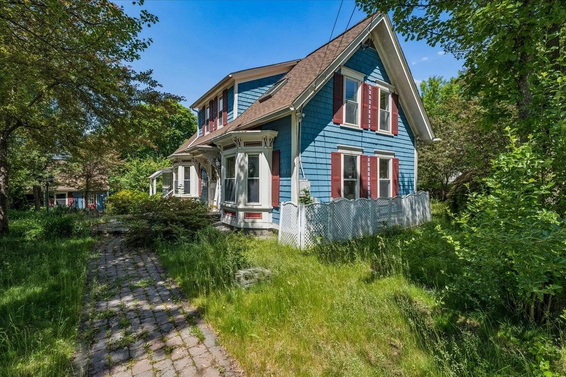 564 River Road Manchester NH 03104