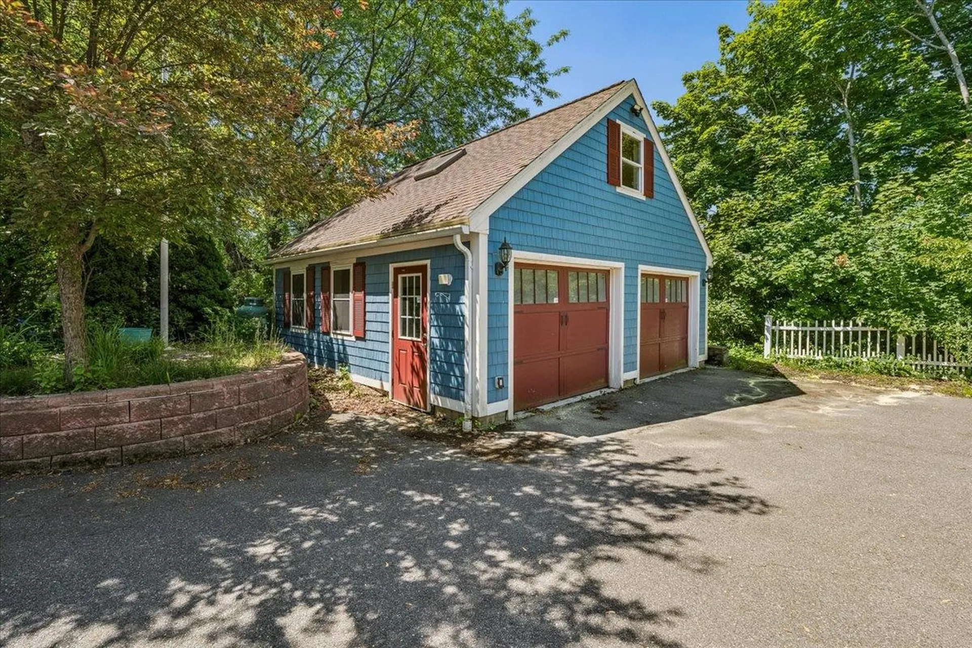 564 River Road Manchester NH 03104