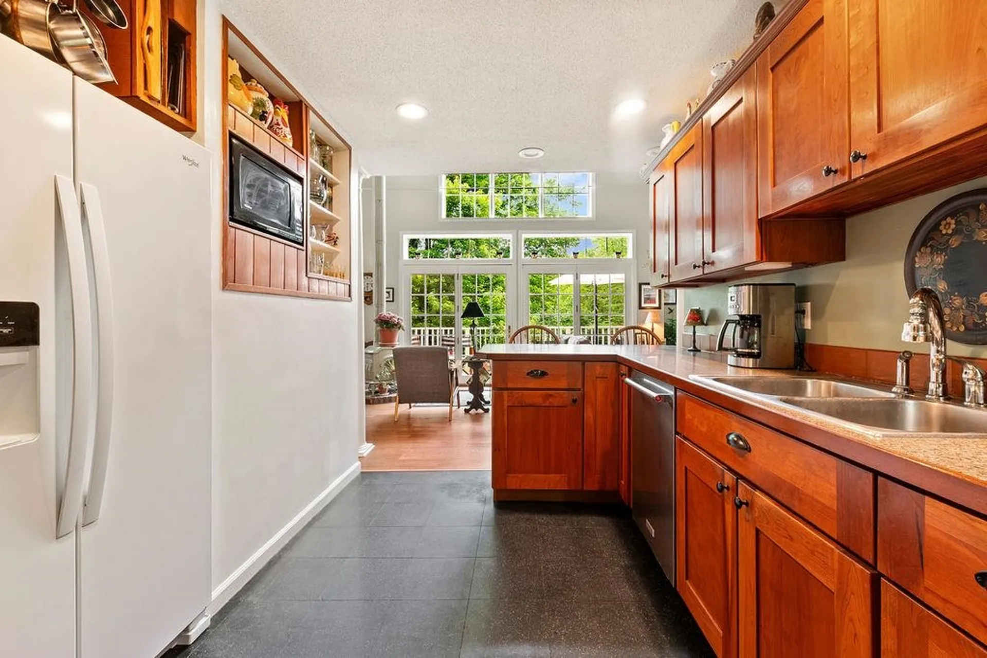 28 Chase Street Sunapee NH 03782