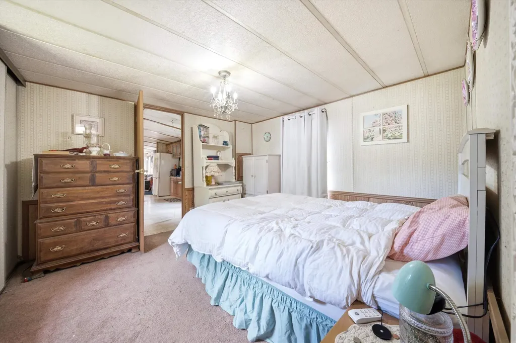 4 Balsam Lane Lee NH 03861