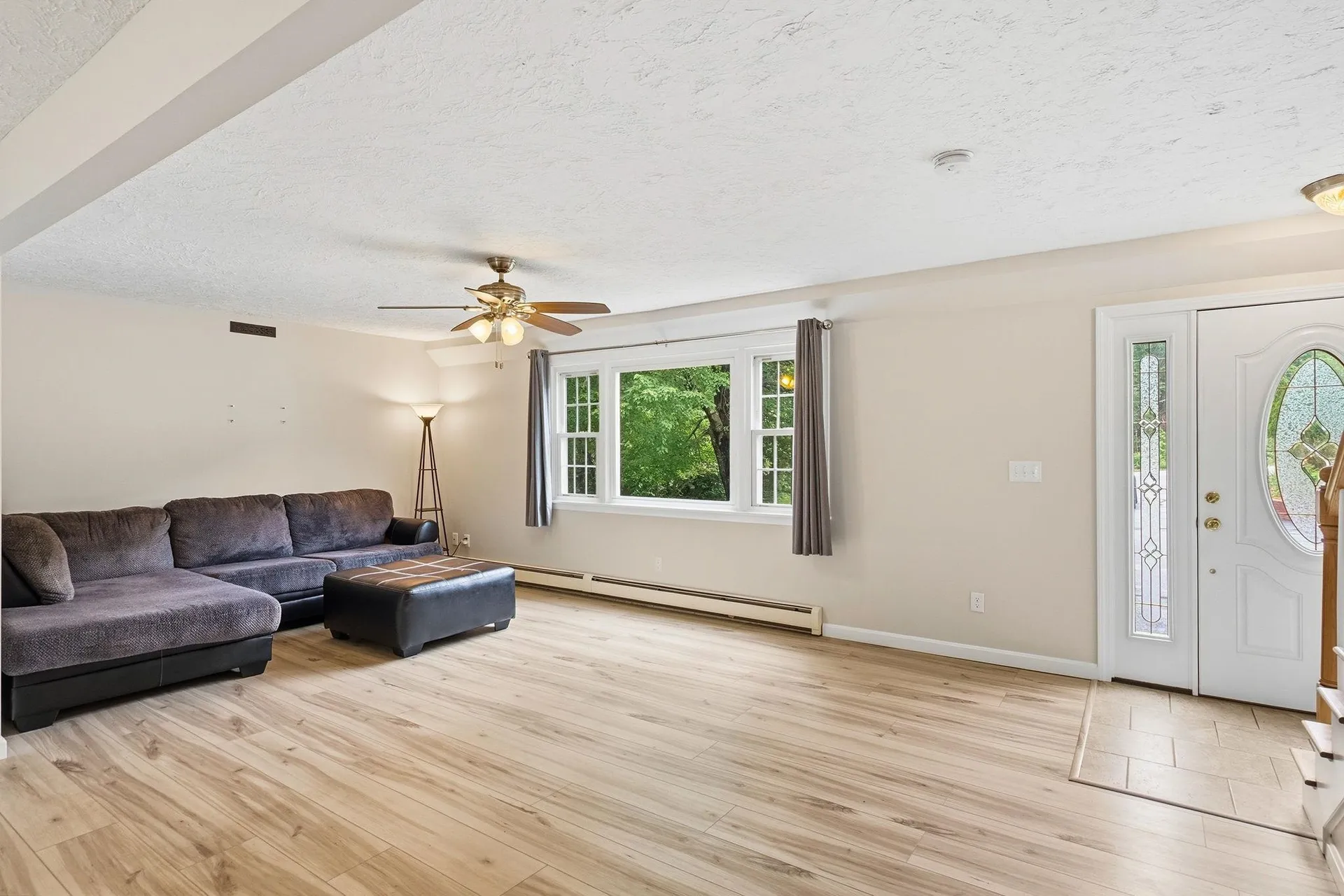 5 Johns Drive Hooksett NH 03106