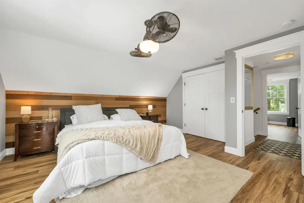 8 Heaphy Lane Dover NH 03820