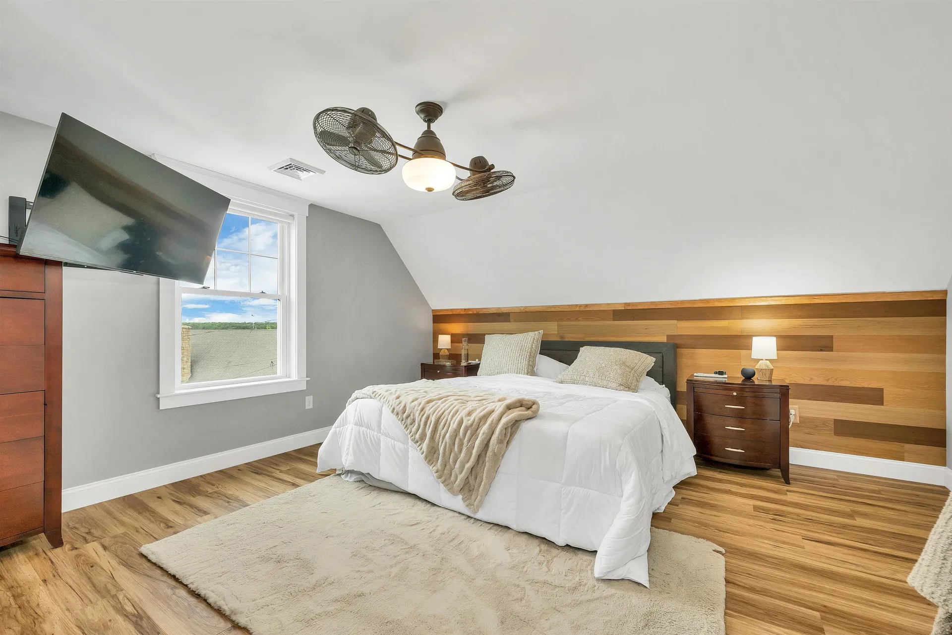 8 Heaphy Lane Dover NH 03820