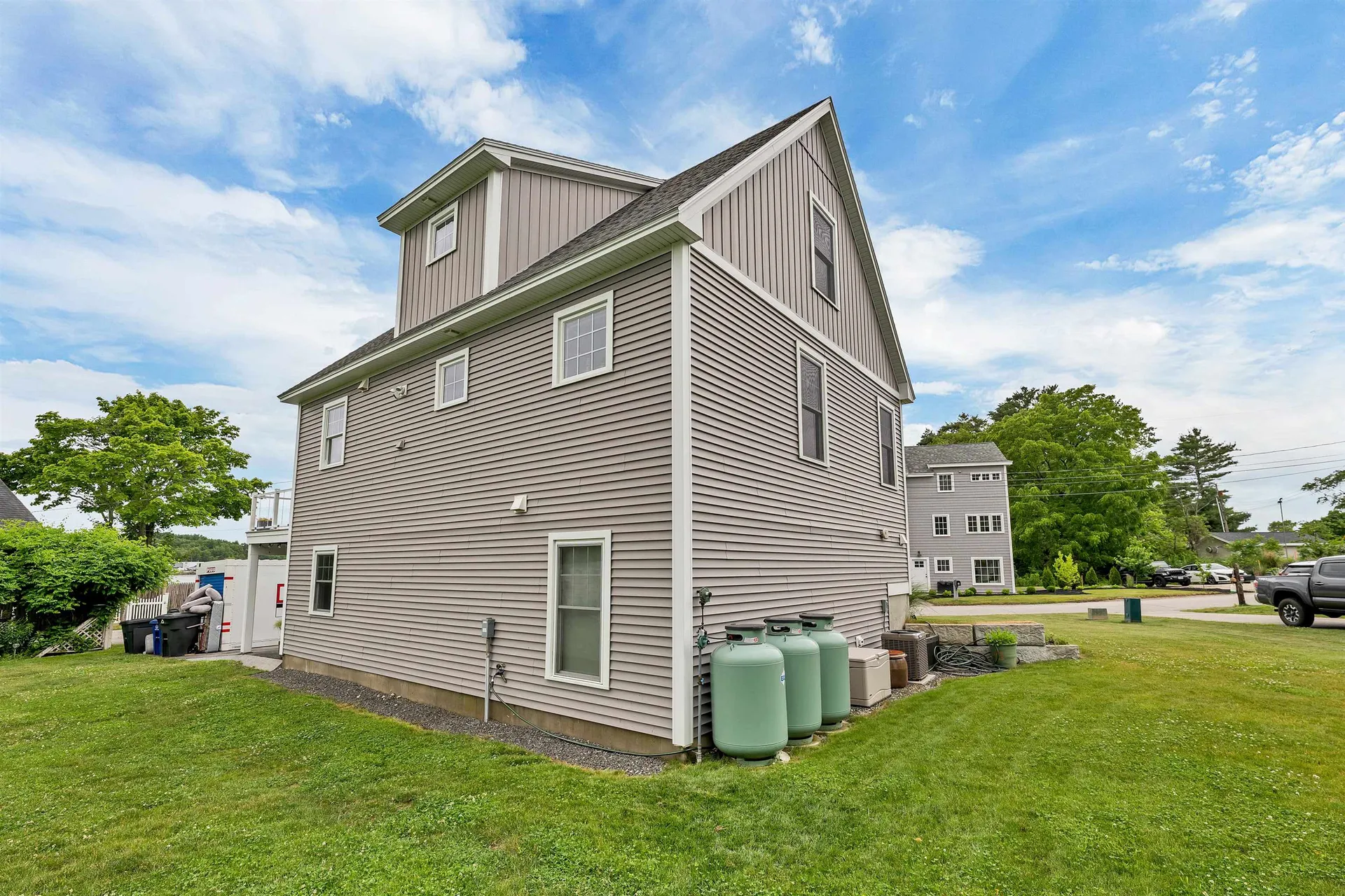 8 Heaphy Lane Dover NH 03820