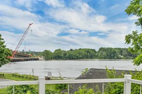 8 Heaphy Lane Dover NH 03820