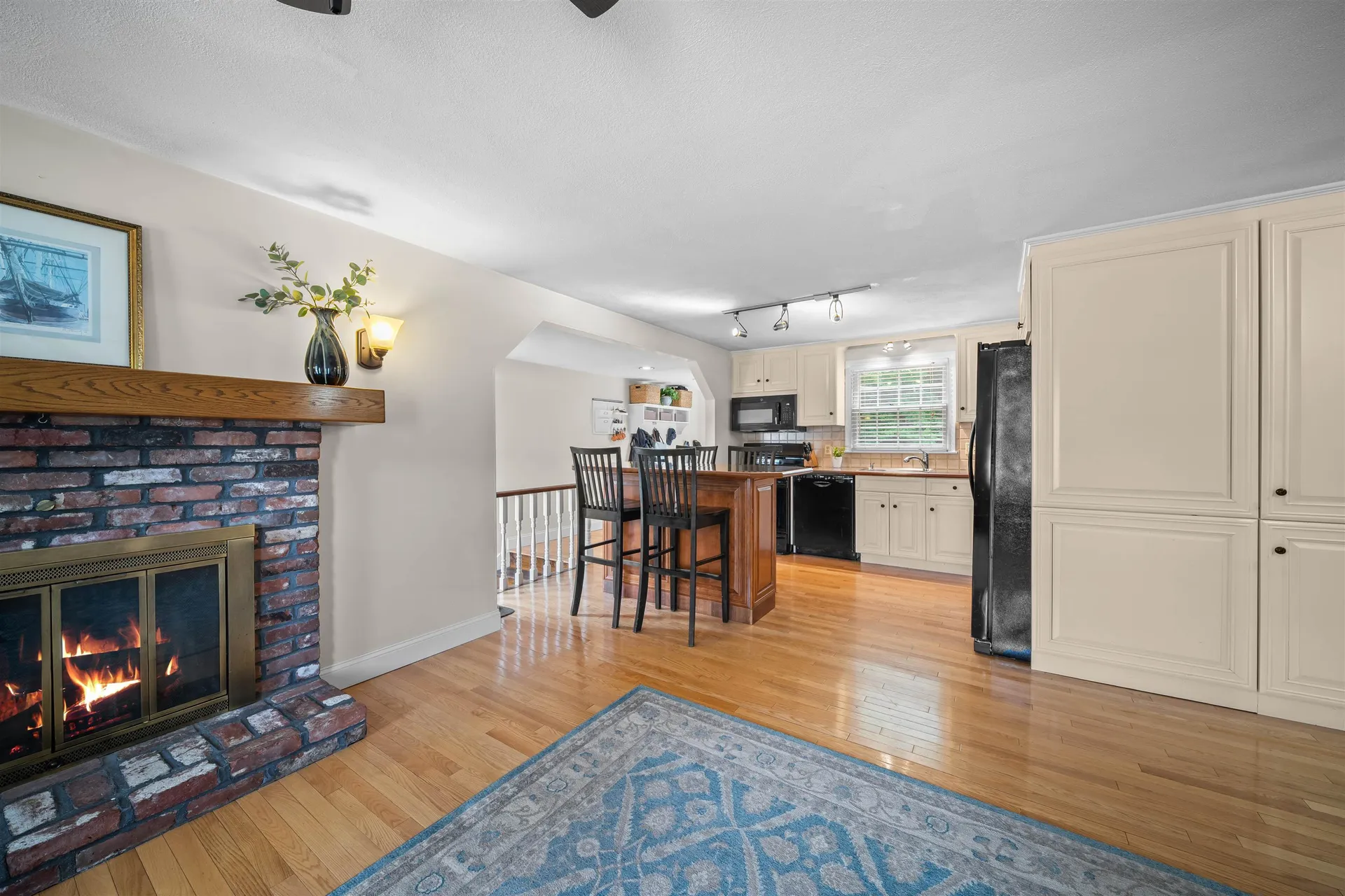19 Baymeadow Drive Nashua NH 03063