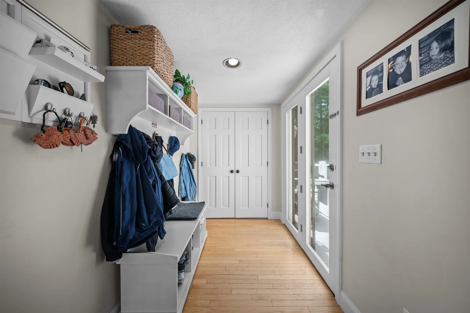 19 Baymeadow Drive Nashua NH 03063