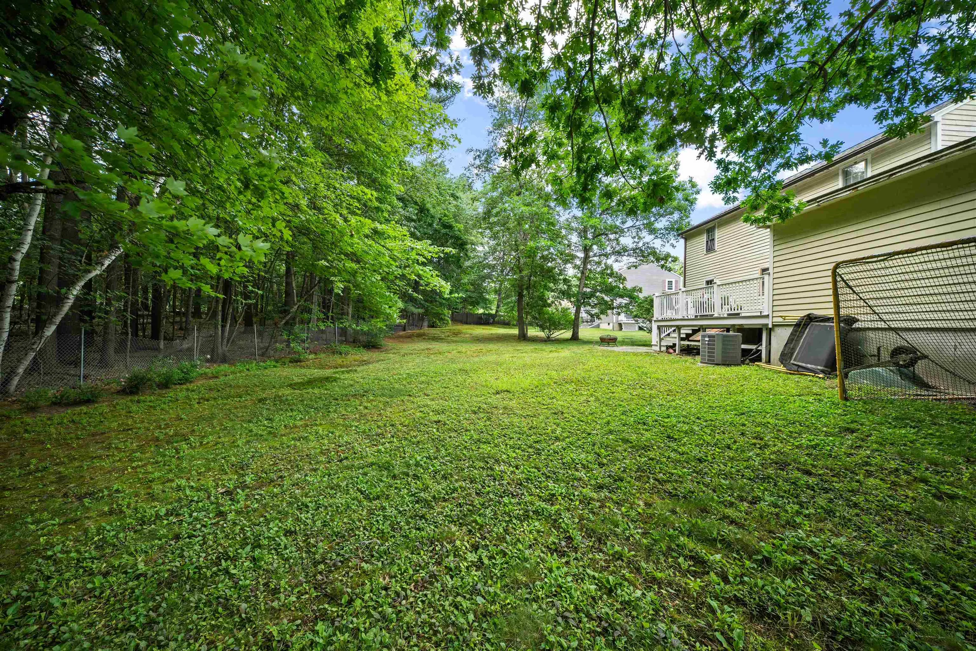 19 Baymeadow Drive Nashua NH 03063