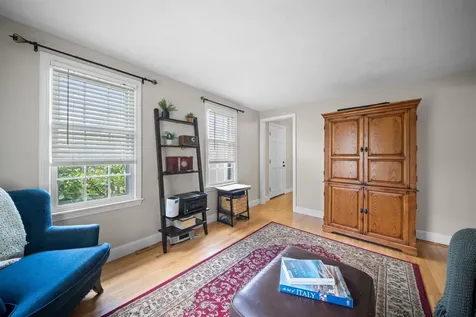 19 Baymeadow Drive Nashua NH 03063