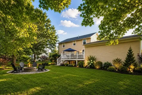19 Baymeadow Drive Nashua NH 03063