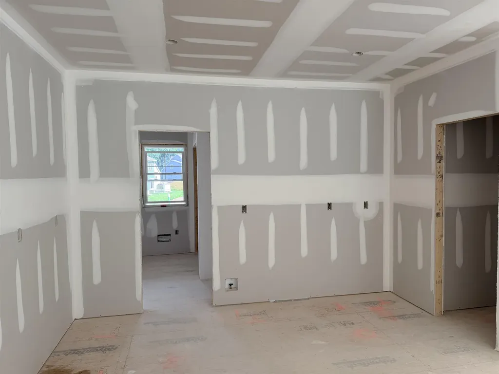 101A Seaverns Bridge Road Merrimack NH 03054