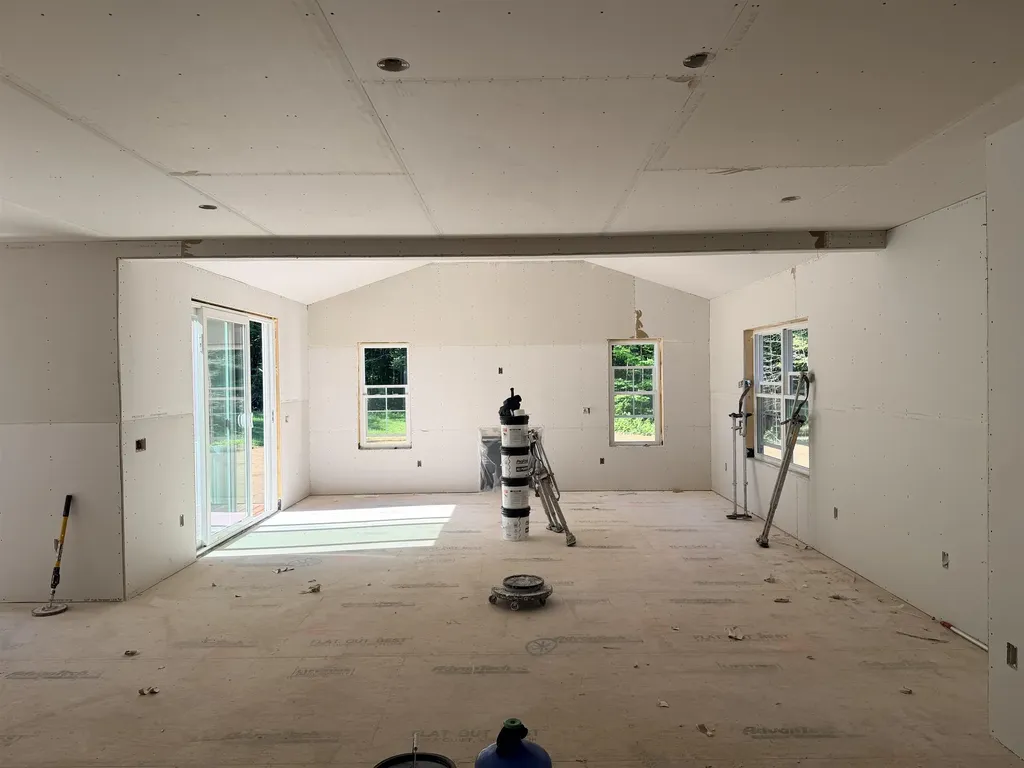 101A Seaverns Bridge Road Merrimack NH 03054