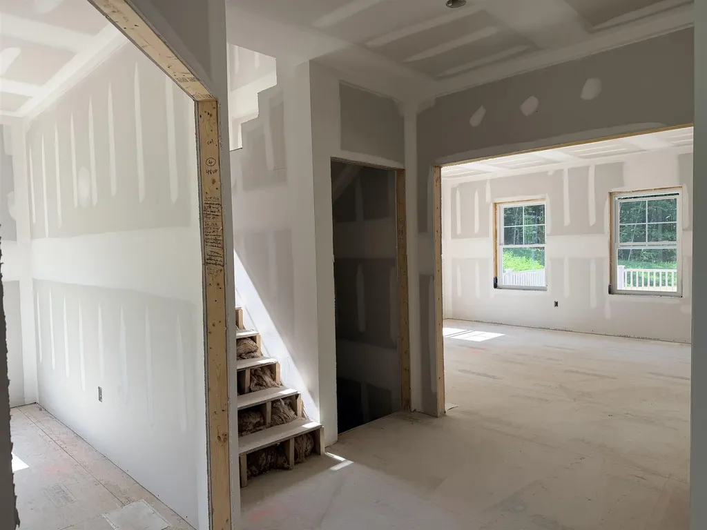 101A Seaverns Bridge Road Merrimack NH 03054