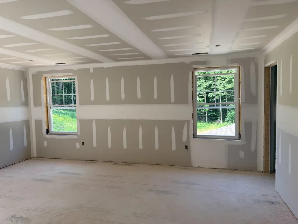 101A Seaverns Bridge Road Merrimack NH 03054