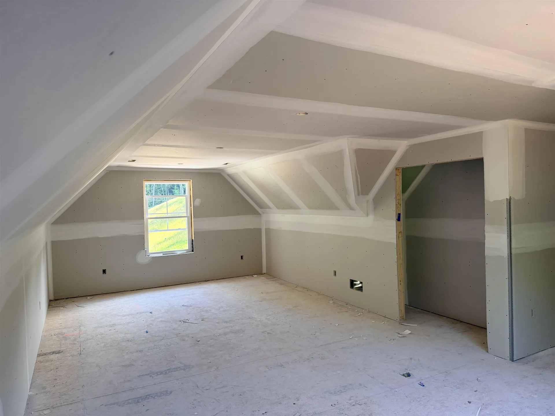 101A Seaverns Bridge Road Merrimack NH 03054