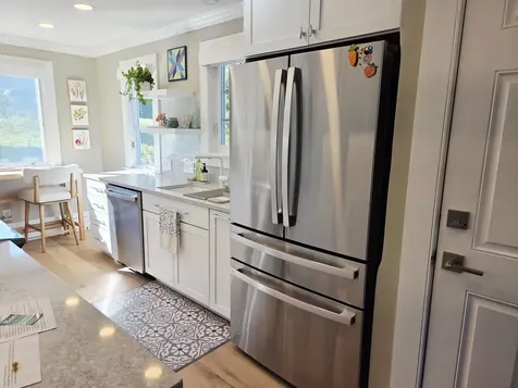 65 Hilltop Place New London NH 03257