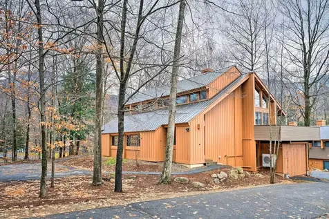 13 Owl Street Lincoln NH 03251