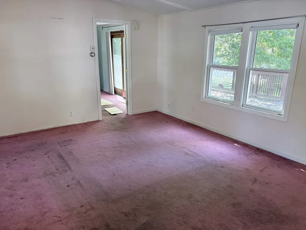 1 Oak Court Seabrook NH 03874
