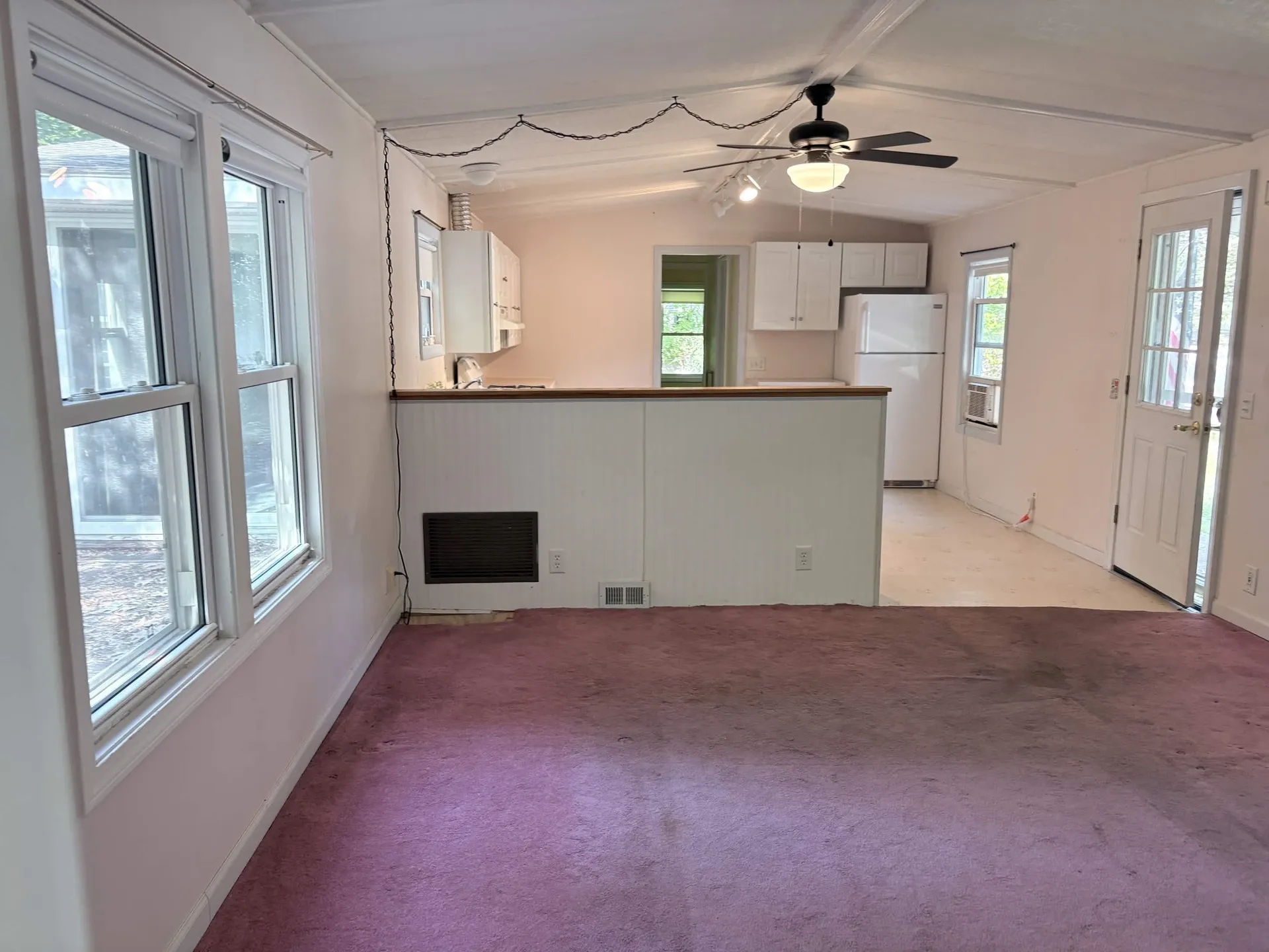 1 Oak Court Seabrook NH 03874