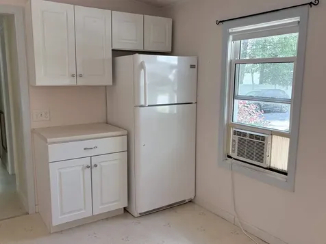 1 Oak Court Seabrook NH 03874