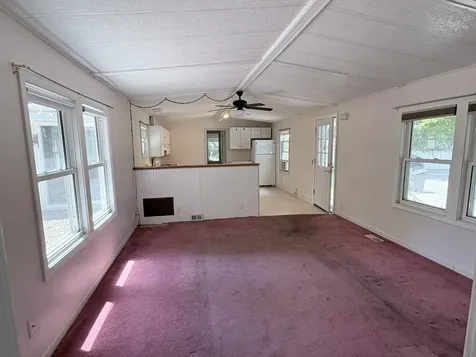 1 Oak Court Seabrook NH 03874