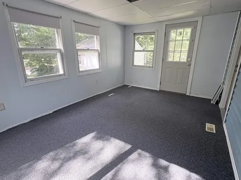 1 Oak Court Seabrook NH 03874