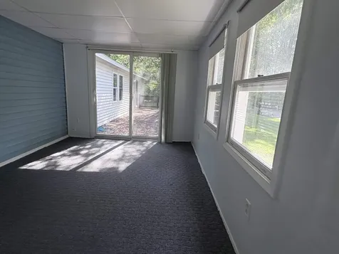 1 Oak Court Seabrook NH 03874