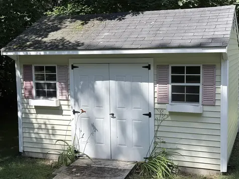 1 Oak Court Seabrook NH 03874