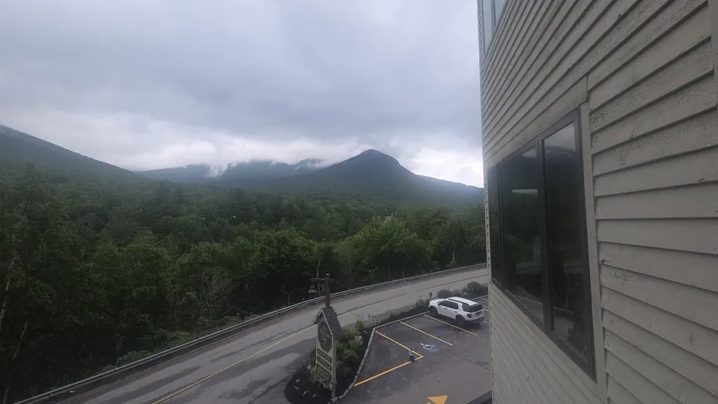 90 Loon Mountain Road Lincoln NH 03251