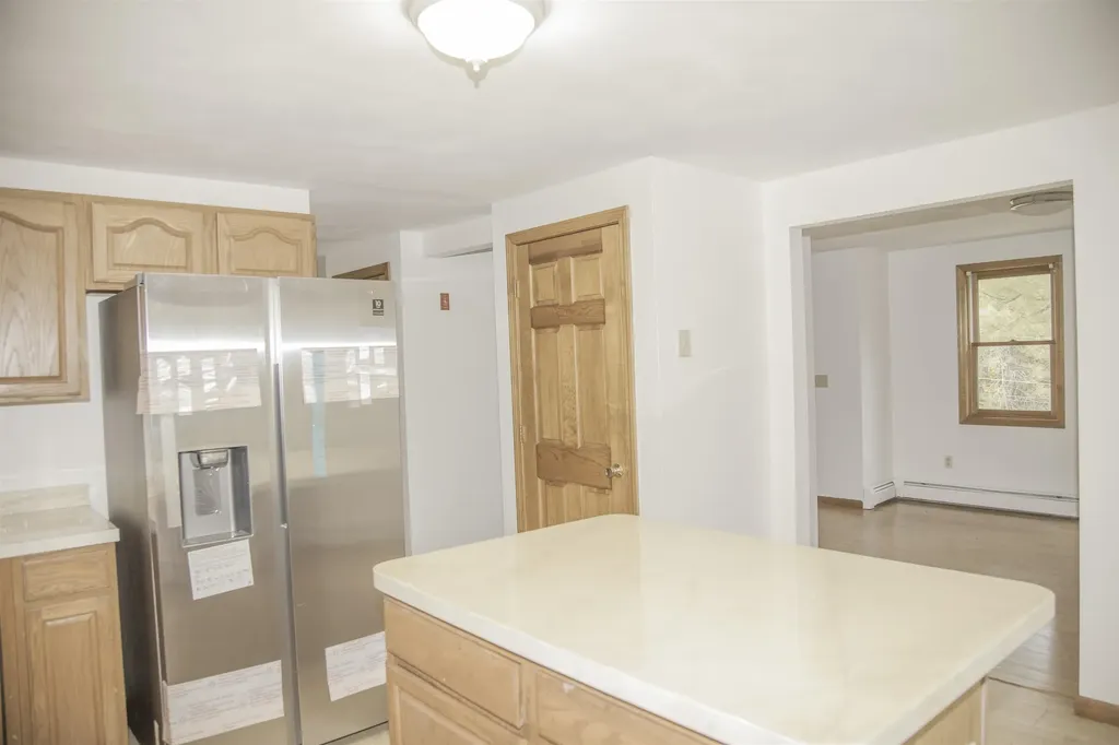 4 Bingham Circle Sandown NH 03873