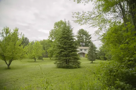 4 Bingham Circle Sandown NH 03873