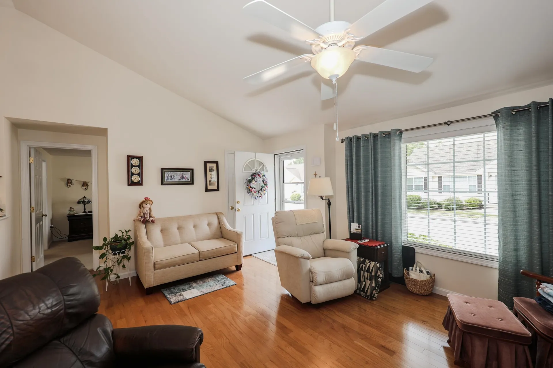 8 Cedar Street Hooksett NH 03106