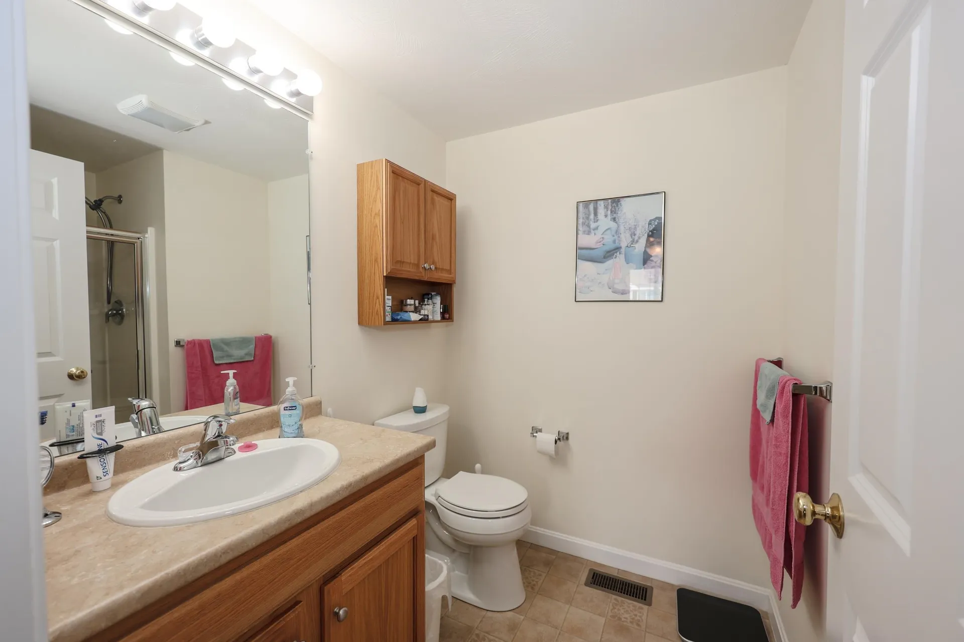 8 Cedar Street Hooksett NH 03106