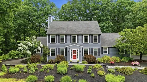 11 Montgomery Farm Road Derry NH 03038