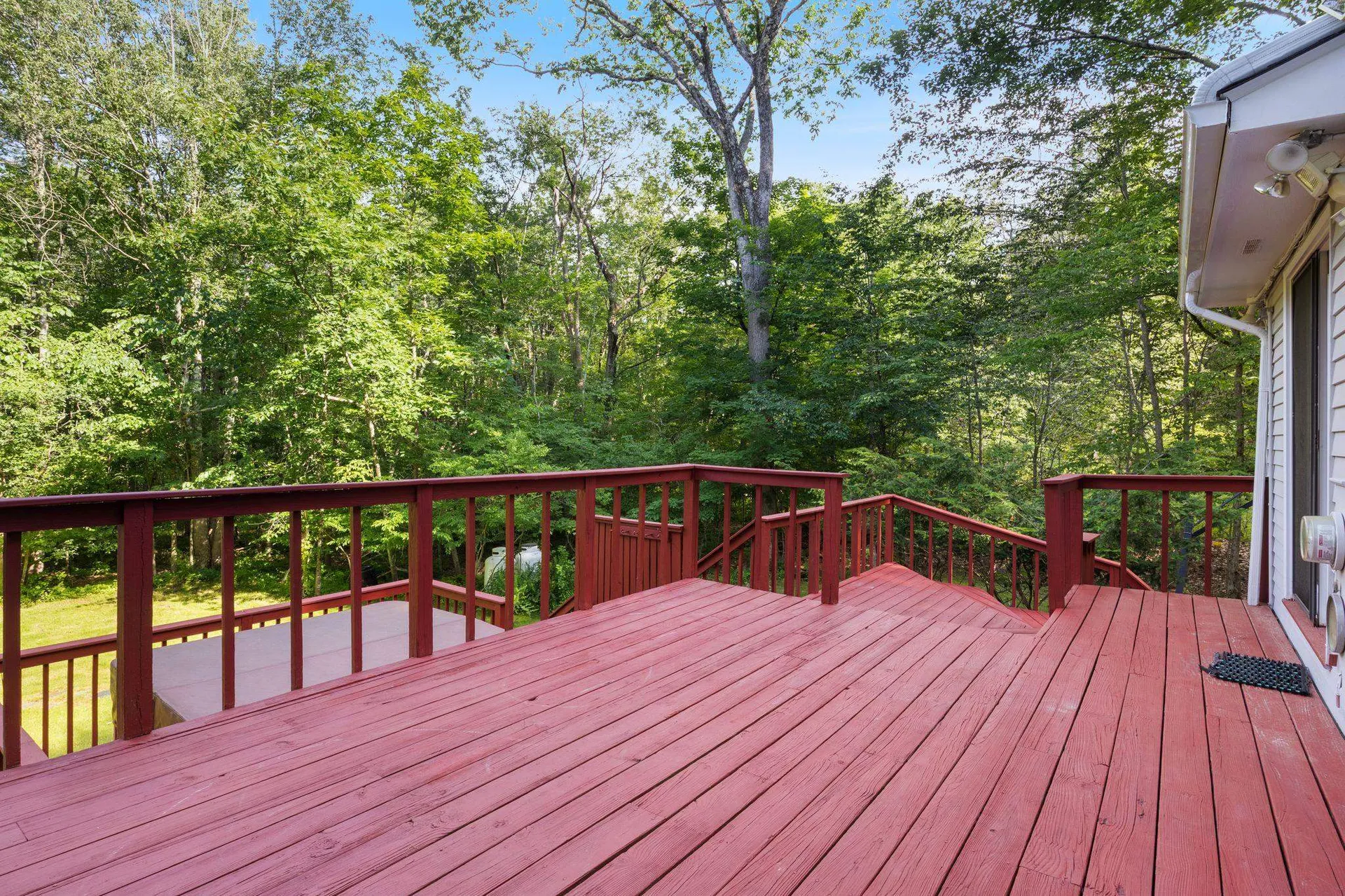 46 Woodridge Road Durham NH 03824