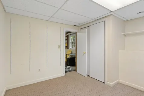 46 Woodridge Road Durham NH 03824