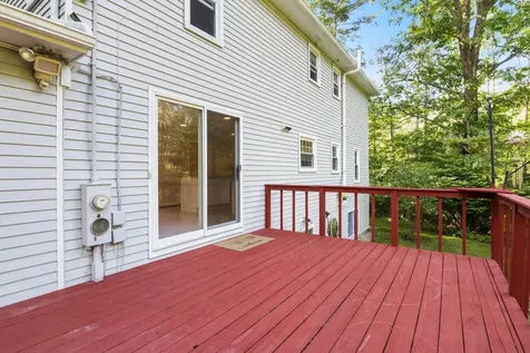 46 Woodridge Road Durham NH 03824