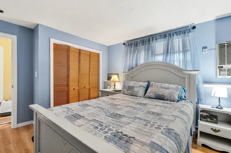 12L Rebecca Lane Derry NH 03038