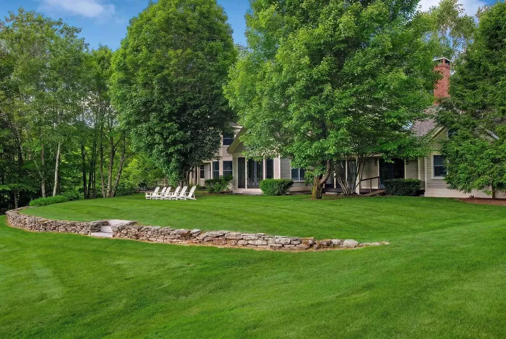 35 Wilmot Center Road Wilmot NH 03287