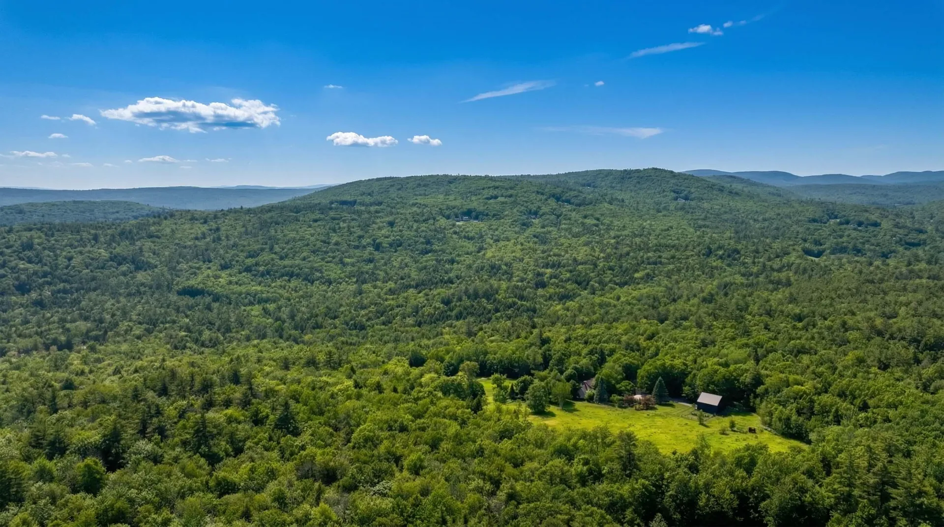 35 Wilmot Center Road Wilmot NH 03287