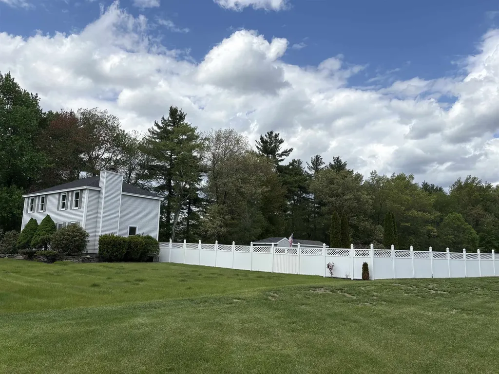 144 Old Derry Road Londonderry NH 03053