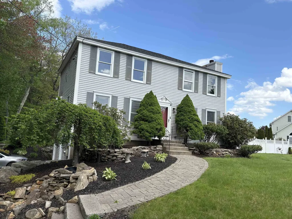 144 Old Derry Road Londonderry NH 03053