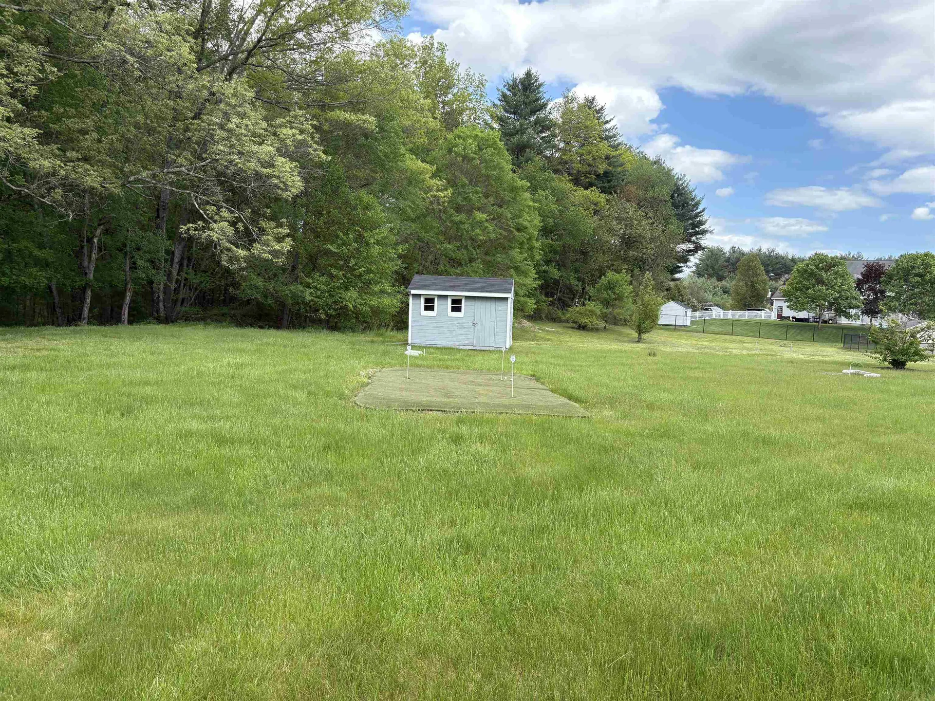 144 Old Derry Road Londonderry NH 03053