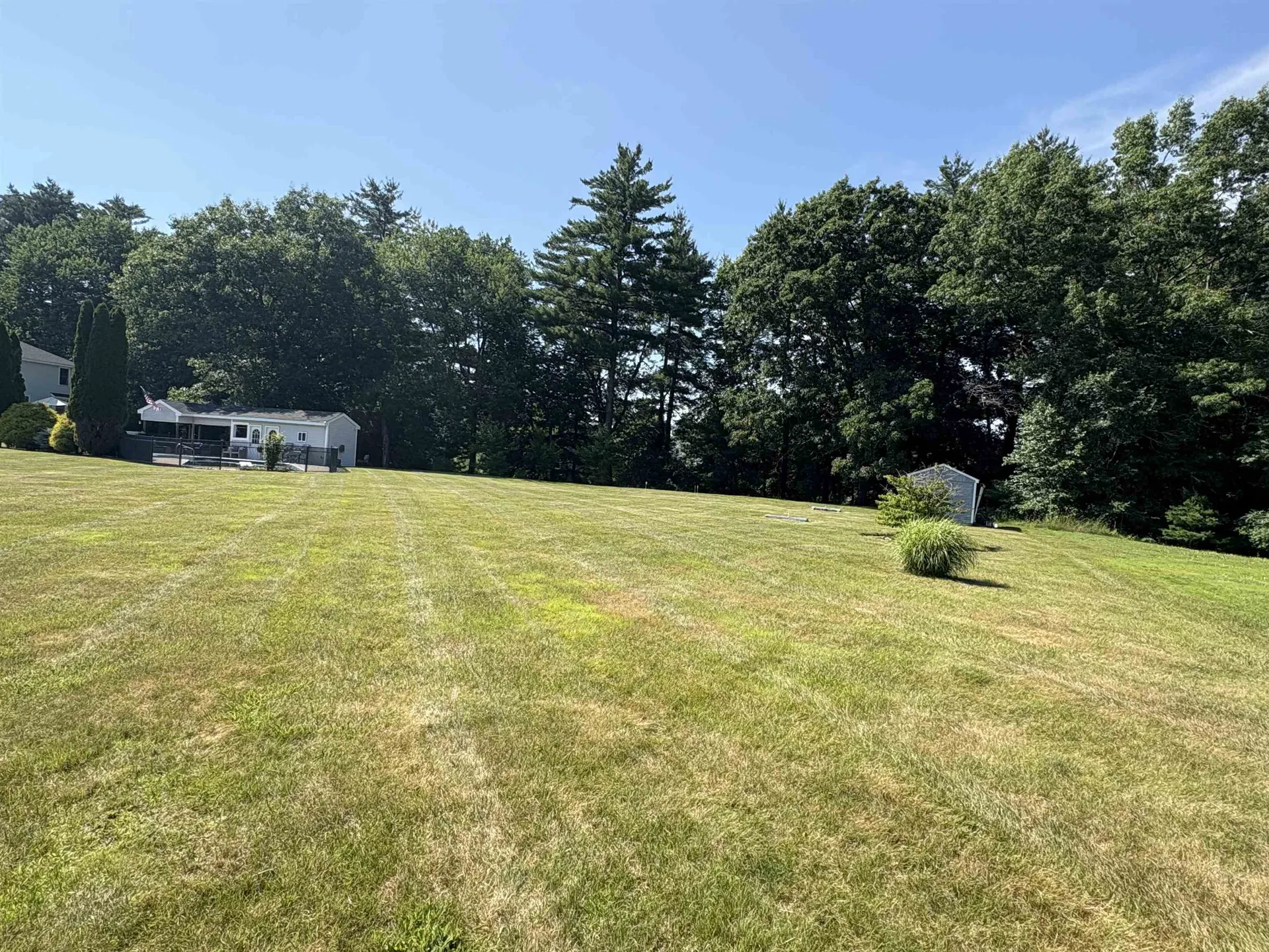 144 Old Derry Road Londonderry NH 03053